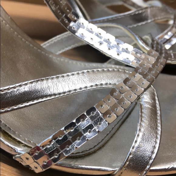 Unlisted Silver Sandal Heels size 10 - Picture 5 of 8